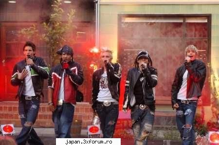 dar trupa preferata? poi trupa mea preferata us5 sunt cei mai sweet boys suprafata pamantului &nbsp;